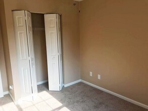 5734 Prescott Ct in Charlotte, NC - Building Photo - Building Photo