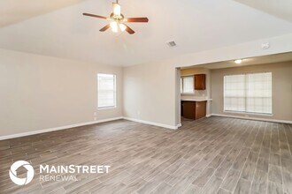 1104 Chapel Hill Dr in Mansfield, TX - Building Photo - Building Photo