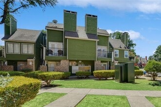 9815 Walnut St in Dallas, TX - Building Photo - Building Photo