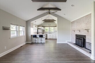 403 Pine St in Greer, SC - Building Photo - Building Photo