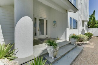502 S Atlantic Ave in Virginia Beach, VA - Building Photo - Building Photo