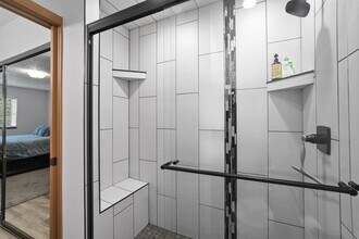 113 S Neyland Ave in Liberty Lake, WA - Foto de edificio - Building Photo