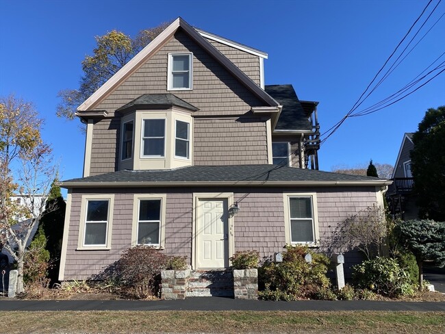 18 Highland Terrace-Unit -18 in Needham, MA - Building Photo - Building Photo