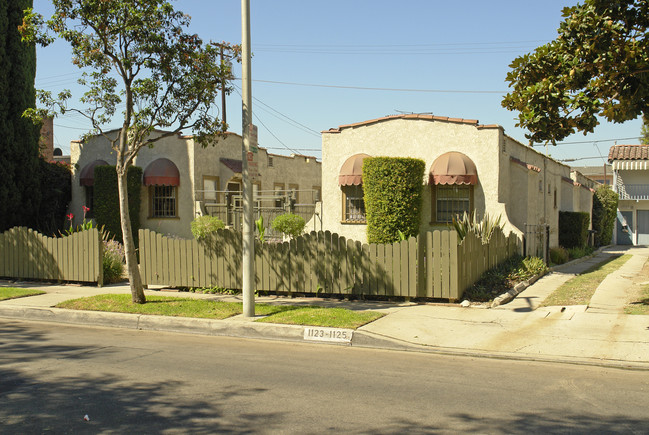 1123-1125 N Detroit St in Los Angeles, CA - Building Photo - Building Photo