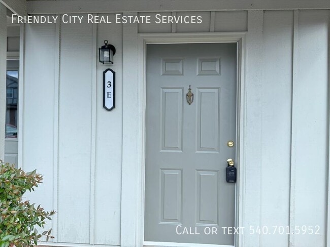 3 Holly Ct in Harrisonburg, VA - Building Photo - Building Photo