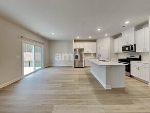 789 Treeline Rd in Moore, SC - Building Photo - Building Photo