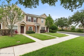 8159 Summerside Cir in Jacksonville, FL - Building Photo - Building Photo