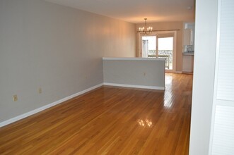 2 Turning Mill Ln in Quincy, MA - Building Photo - Building Photo