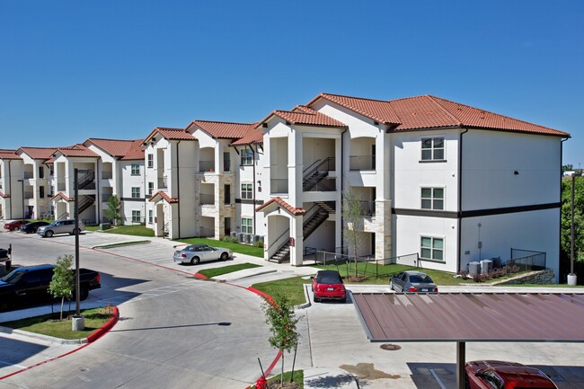 Southpark Crossing Apartments in Austin, TX - Building Photo - Building Photo