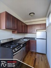 812 W Diversey Pky in Chicago, IL - Building Photo - Building Photo