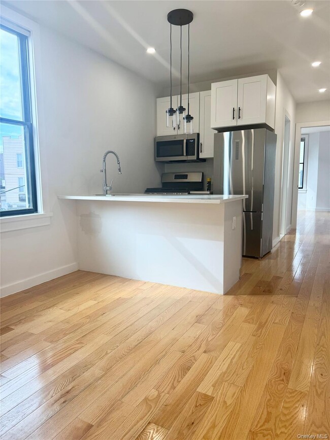 property at 192 Nassau Ave