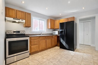 5321 Morrison St in Niagara Falls, ON - Building Photo - Building Photo