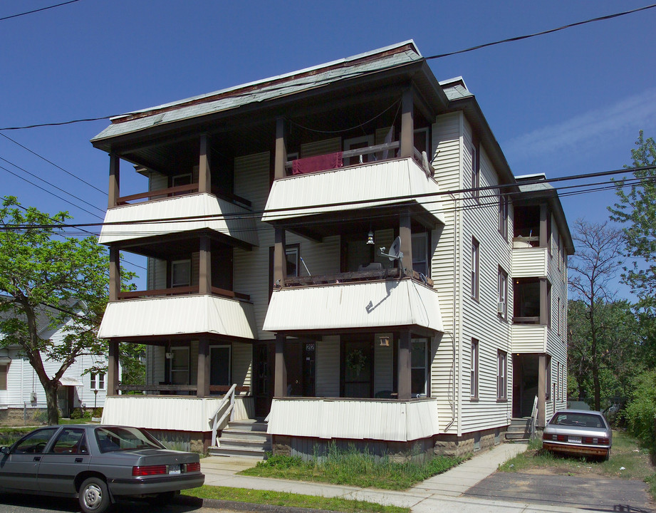 22 Franklin St in Chicopee, MA - Building Photo