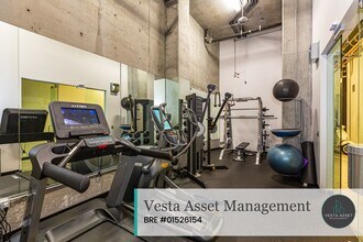 45 Bartlett St in San Francisco, CA - Building Photo - Building Photo