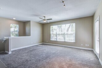 Mediterra Apartment Homes in La Quinta, CA - Foto de edificio - Building Photo