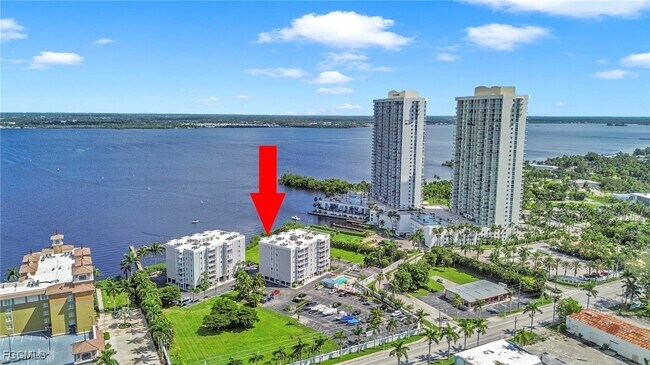property at 2885 Palm Beach Blvd