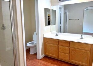 903 Sterling Thorn Ct in Las Vegas, NV - Building Photo - Building Photo