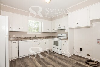 405 N Ransom St in Gastonia, NC - Building Photo - Building Photo