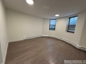 552 Massachusetts Ave, Unit 1 in Boston, MA - Building Photo - Building Photo