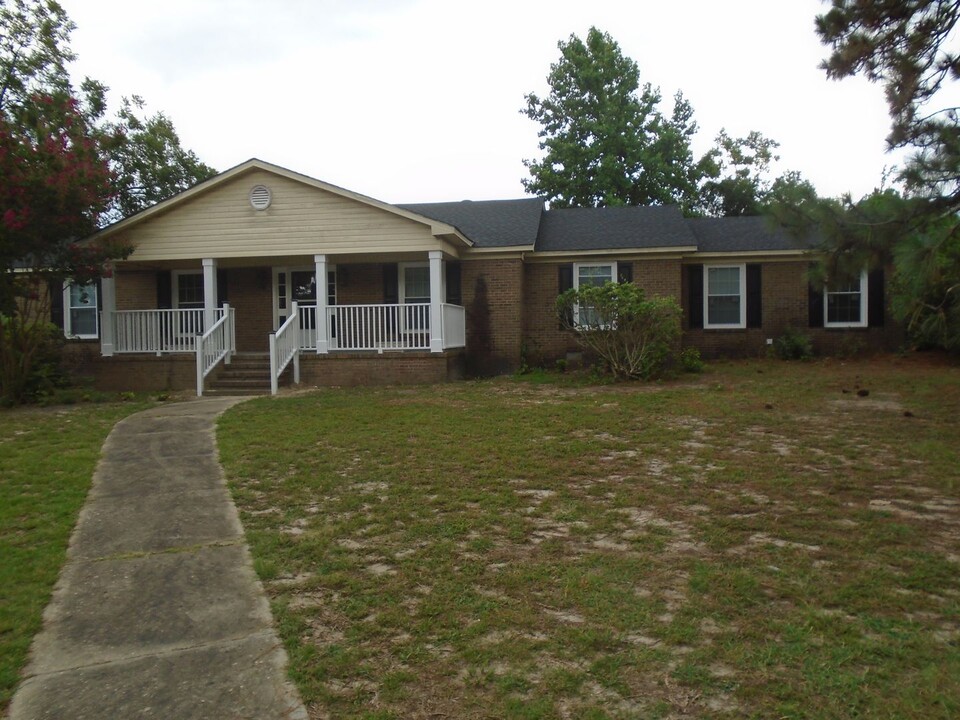 2603 Trenton Rd in Fayetteville, NC - Building Photo