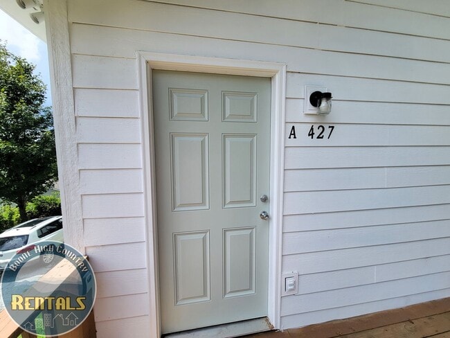 427 Sugarloaf Rd in Boone, NC - Building Photo - Building Photo