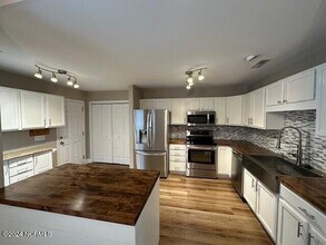 4436 Frying Pan Rd SE in Southport, NC - Building Photo - Building Photo