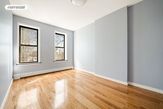 145 Nichols Ave in Brooklyn, NY - Building Photo - Building Photo