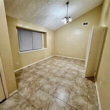 3830 Westheimer Pl Dr in Houston, TX - Building Photo - Building Photo