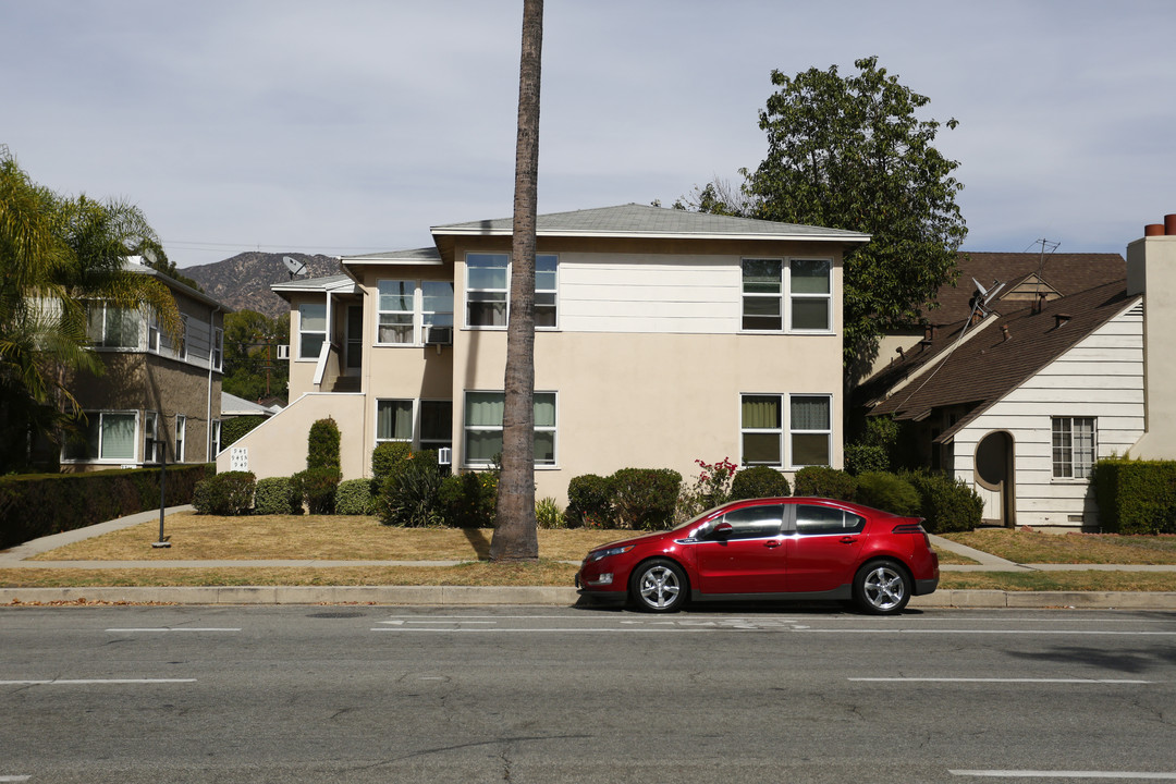 947-949 W Glenoaks Blvd in Glendale, CA - Building Photo