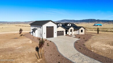 5630 Norma Dr in Prescott Valley, AZ - Building Photo - Building Photo
