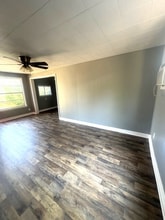 1516 N 5th St in Temple, TX - Building Photo - Building Photo