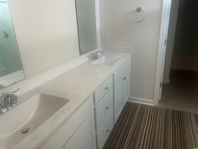 property at 162 Kelsey Ct