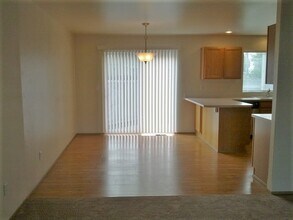 16419 Sundance Ave SE in Yelm, WA - Foto de edificio - Building Photo