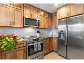 17 Jillian Ln in Lahaina, HI - Building Photo - Building Photo