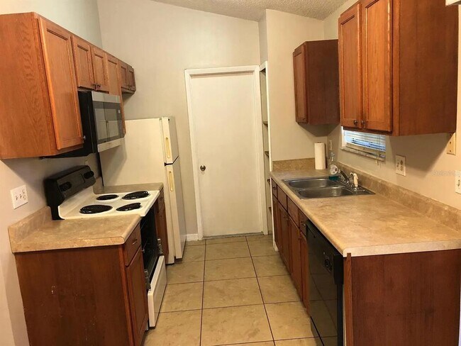 2523 Alexa Ct in Winter Park, FL - Building Photo - Building Photo