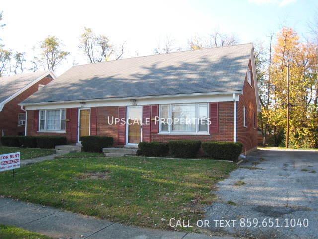 1851 Marietta Dr in Lexington, KY - Building Photo