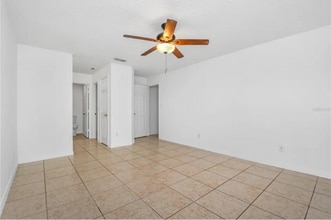 2633 Ginger Mill Blvd in Orlando, FL - Foto de edificio - Building Photo