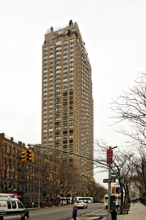 The Barclay in New York, NY - Building Photo