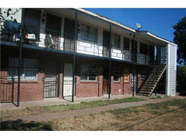 1350 Brown Ave in Memphis, TN - Building Photo - Building Photo