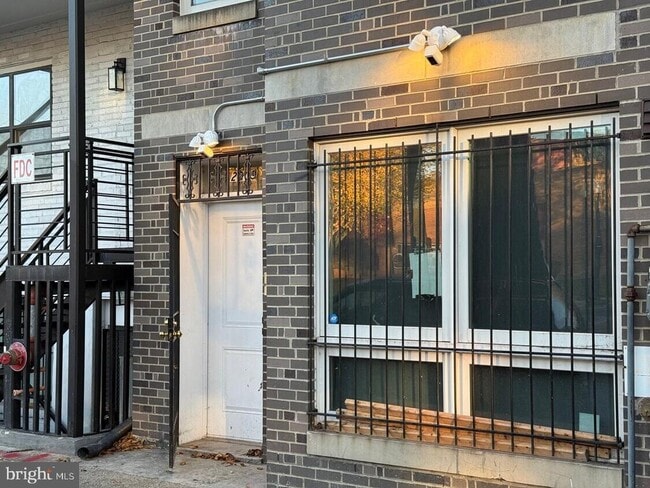 2009 Benning Rd NE in Washington, DC - Building Photo - Building Photo