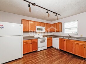 6768 W Philadelphia Dr in McCordsville, IN - Building Photo - Building Photo