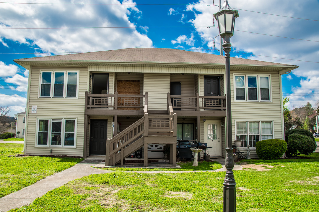 12105 Carriage Ct in Huntsville, AL - Building Photo