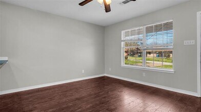 1602 W Elm St in Denison, TX - Building Photo - Building Photo