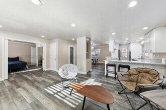 2543 Knox Ave in South Lake Tahoe, CA - Building Photo - Building Photo