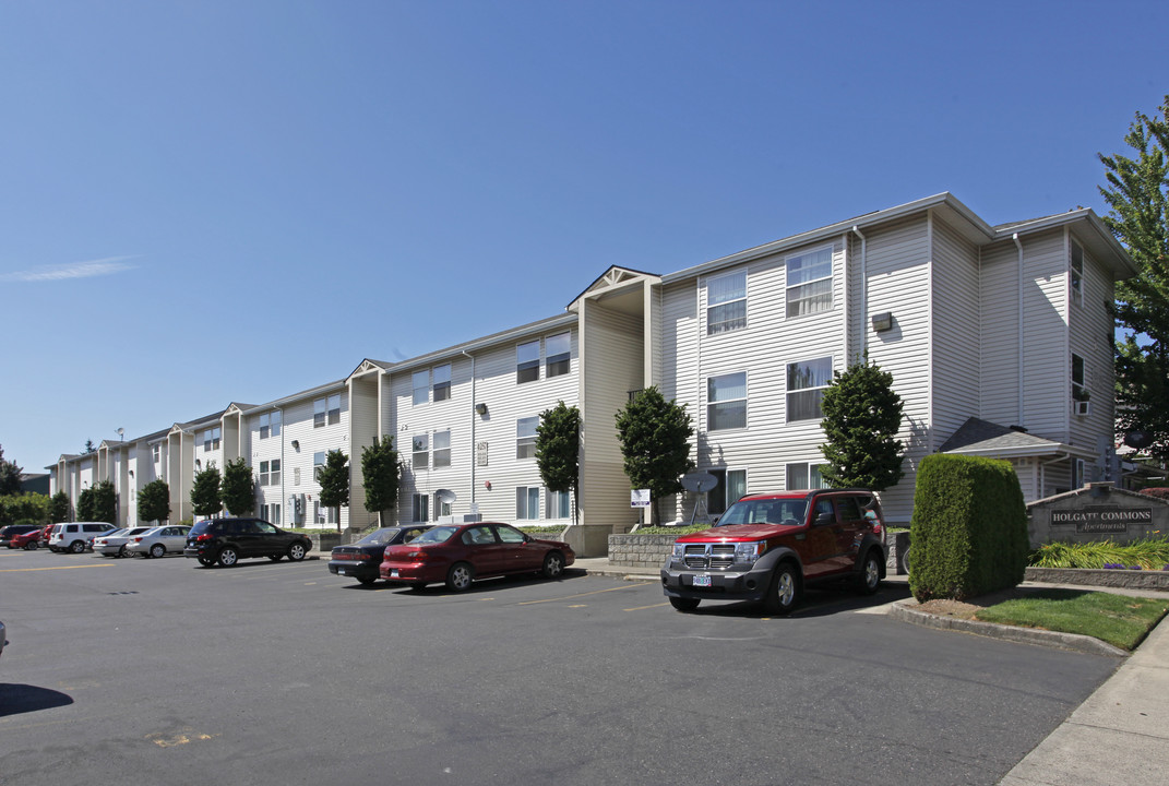 Holgate Commons Apartments in Portland, OR - Building Photo