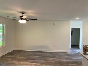 18 Carney Ln in Hattiesburg, MS - Building Photo - Building Photo