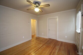 3102 E De Soto St in Pensacola, FL - Building Photo - Building Photo