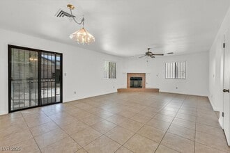 3935 Tirana Way in Las Vegas, NV - Building Photo - Building Photo