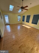 1510 Tieman Dr in Glen Burnie, MD - Building Photo