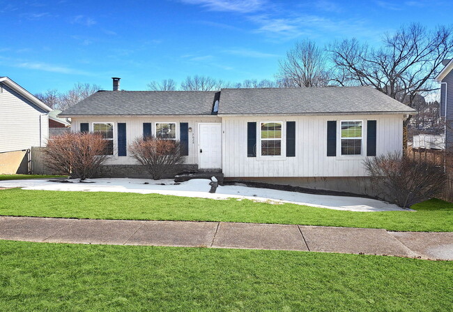 property at 5628 Wooded Lake Dr